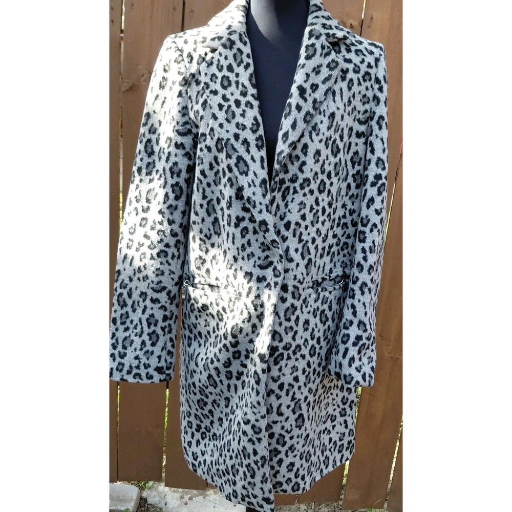 Mob Wife Coat Women’s Medium faux fur knee length animal print Black  and gray